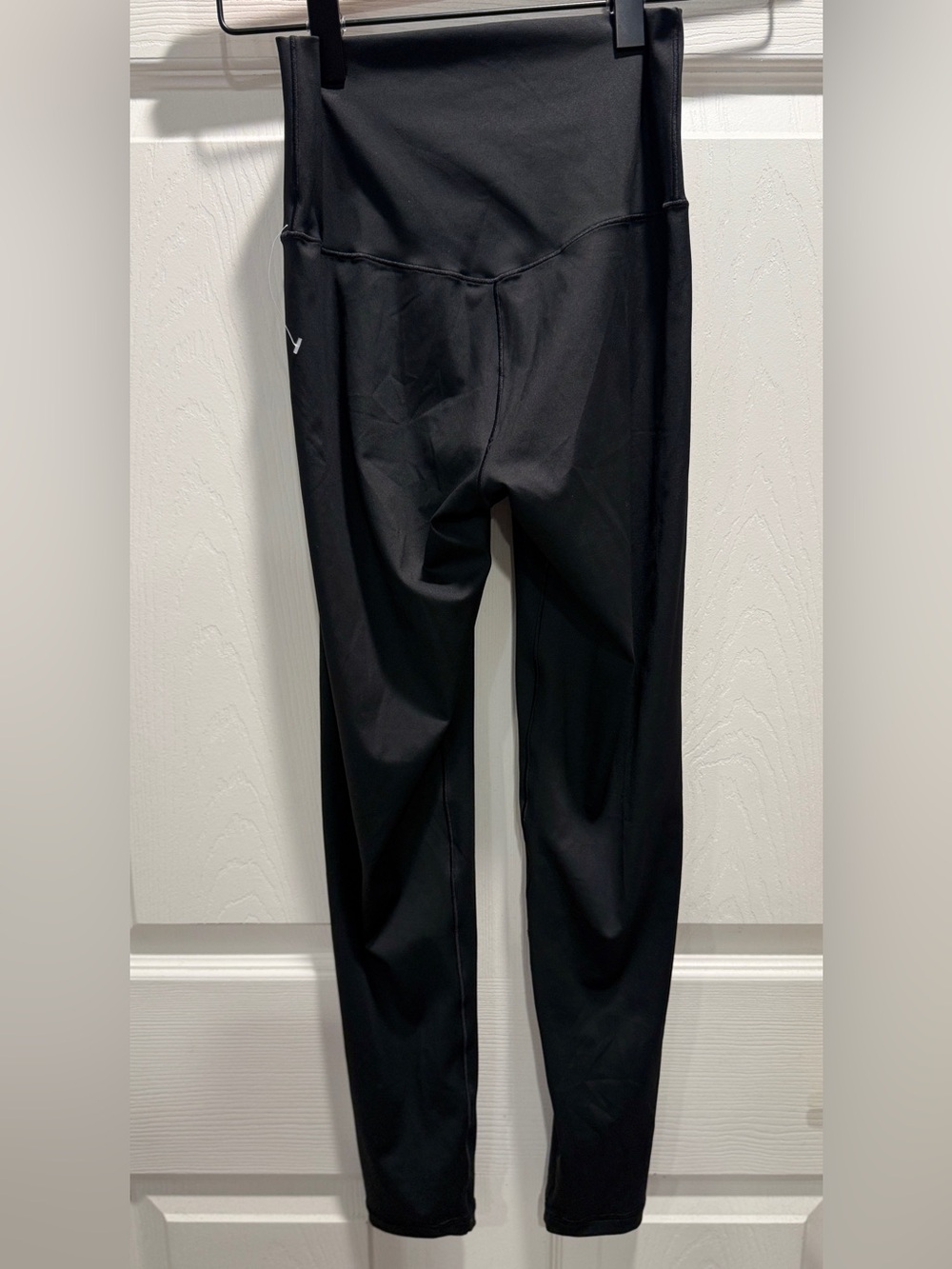 OFFLINE by Aerie OG Hi-Rise Black Leggings Size Small NWOT Yoga Activewear - Picture 5 of 6